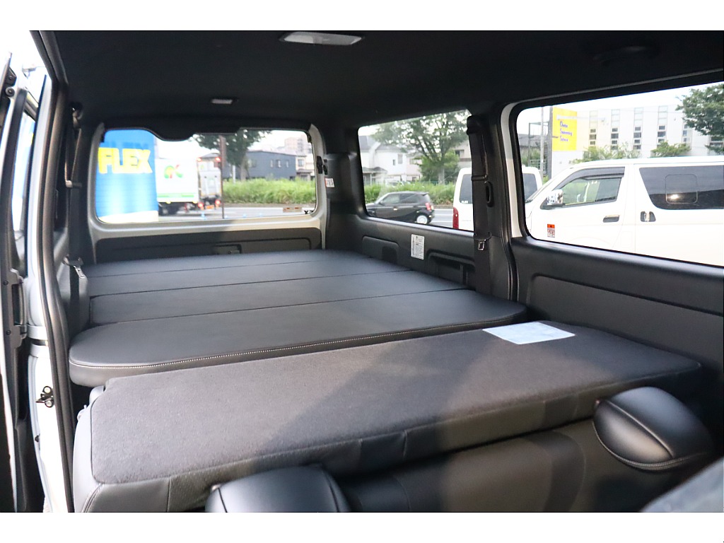 トヨタ ハイエースバン(36枚目)