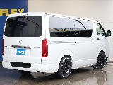 新色のプラチナホワイトパールマイカの一台です！