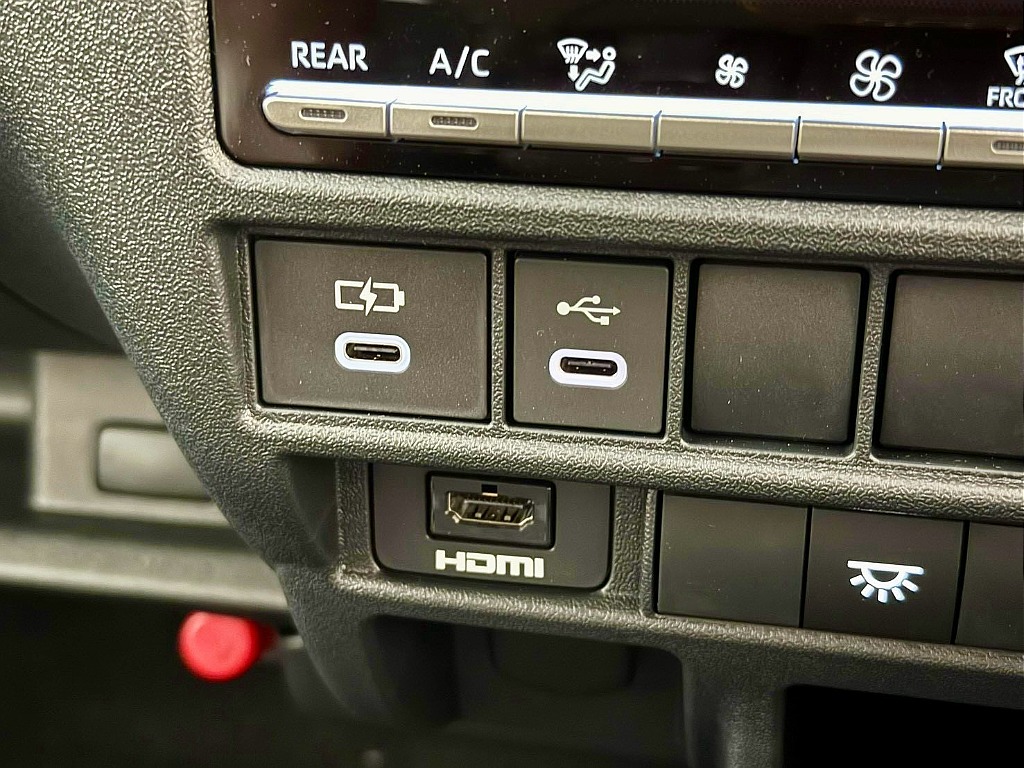 トヨタ&nbsp;ハイエース&nbsp;ワゴン2.7GLロング ミドルルーフ&nbsp;ＫＮＯＴ ＲＥＣＯＲＤＳ Ｆａｍｉｌｉａｒ&nbsp;千葉県の詳細画像&nbsp;その18
