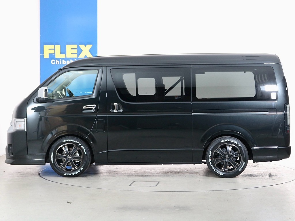 トヨタ&nbsp;ハイエース&nbsp;ワゴン2.7GLロング ミドルルーフ&nbsp;ＫＮＯＴ ＲＥＣＯＲＤＳ Ｆａｍｉｌｉａｒ&nbsp;千葉県の詳細画像&nbsp;その7