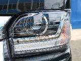 夜間の走行も安心のLEDヘッドランプ付き！！