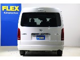駐車時も安心なパーキングサポートブレーキを完備！