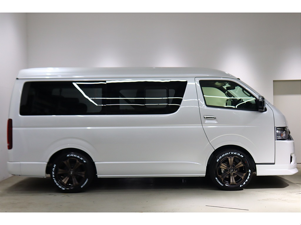 トヨタ ハイエース(48枚目)