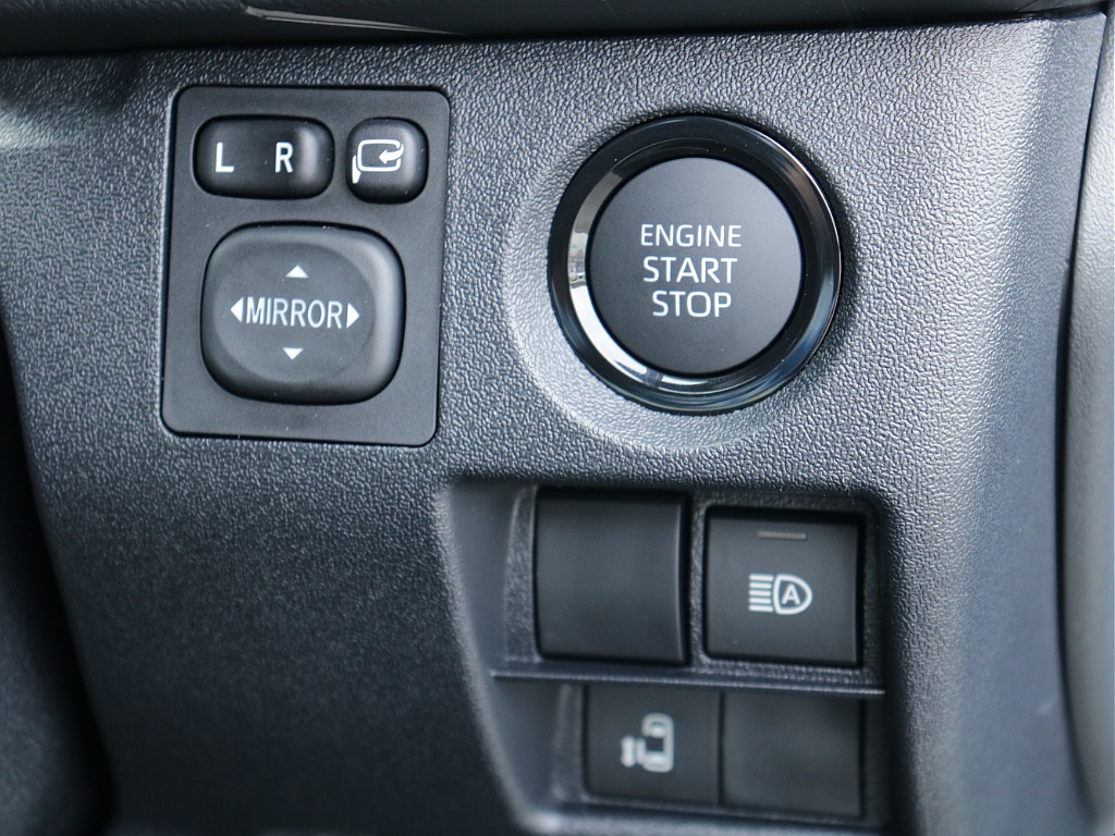 プッシュスタートなど様々な機能搭載しております！