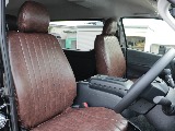 KNOTRECORDSの上質なシートが装着されています！