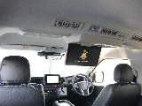後席用フリップダウンモニター