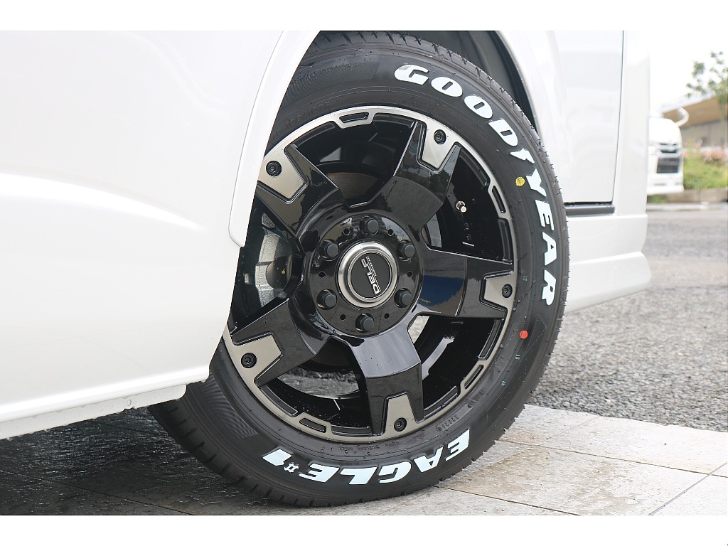 FLEX DELF03 17インチアルミ、グッドイヤー ナスカータイヤ！