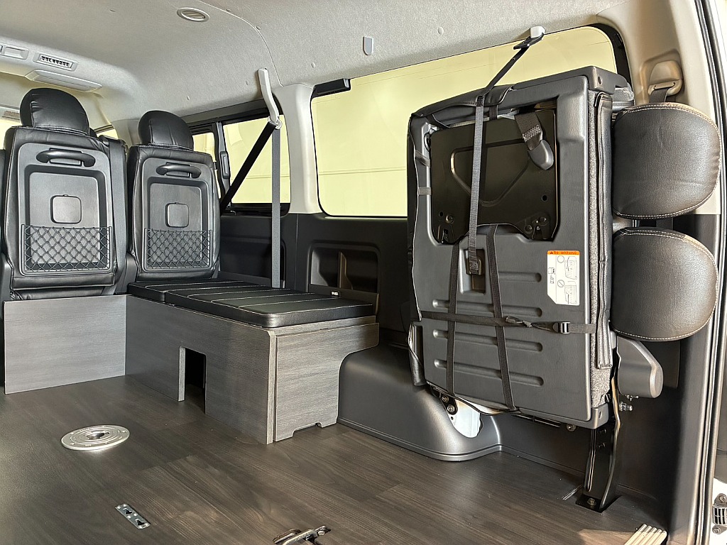 トヨタ&nbsp;ハイエース&nbsp;ワゴン2.7GLロング ミドルルーフ 4WD&nbsp;オリジナル内装架装ファミリア&nbsp;北海道の詳細画像&nbsp;その8