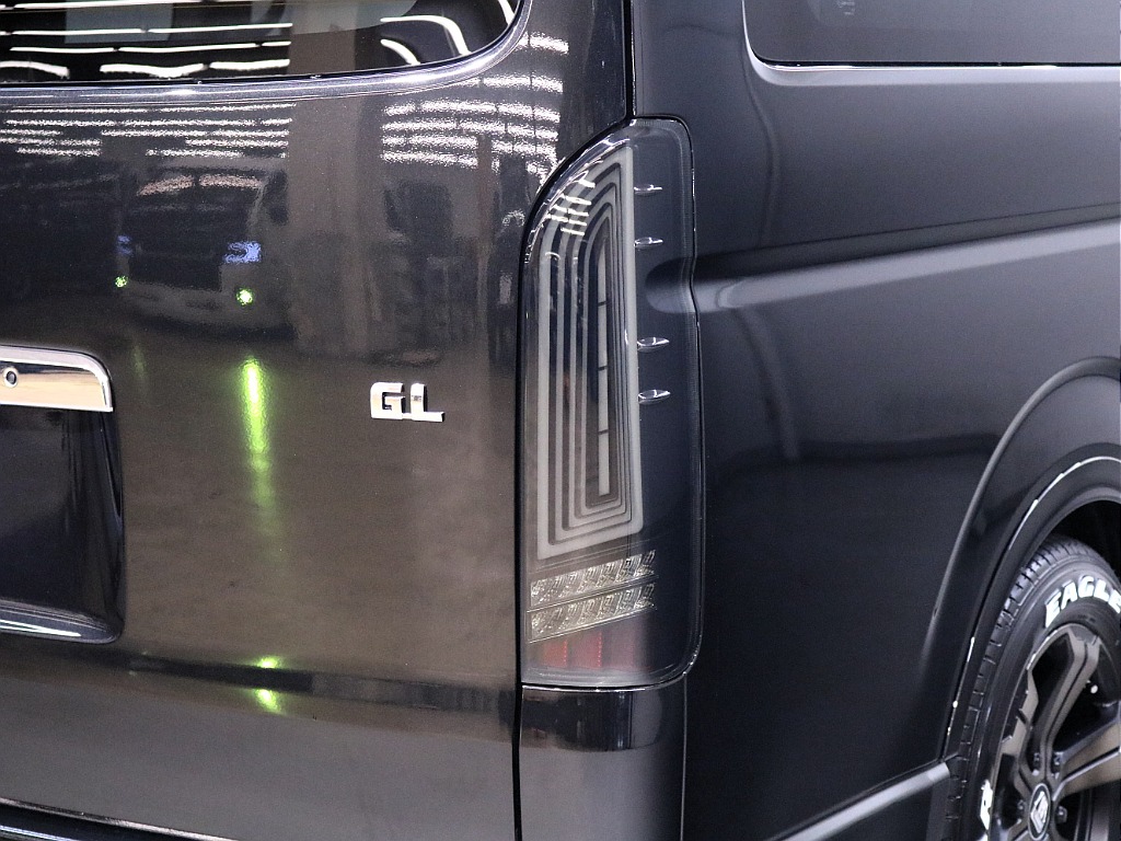トヨタ&nbsp;ハイエース&nbsp;ワゴン2.7GLロング ミドルルーフ 4WD&nbsp;【内装架装familia】&nbsp;北海道の詳細画像&nbsp;その8