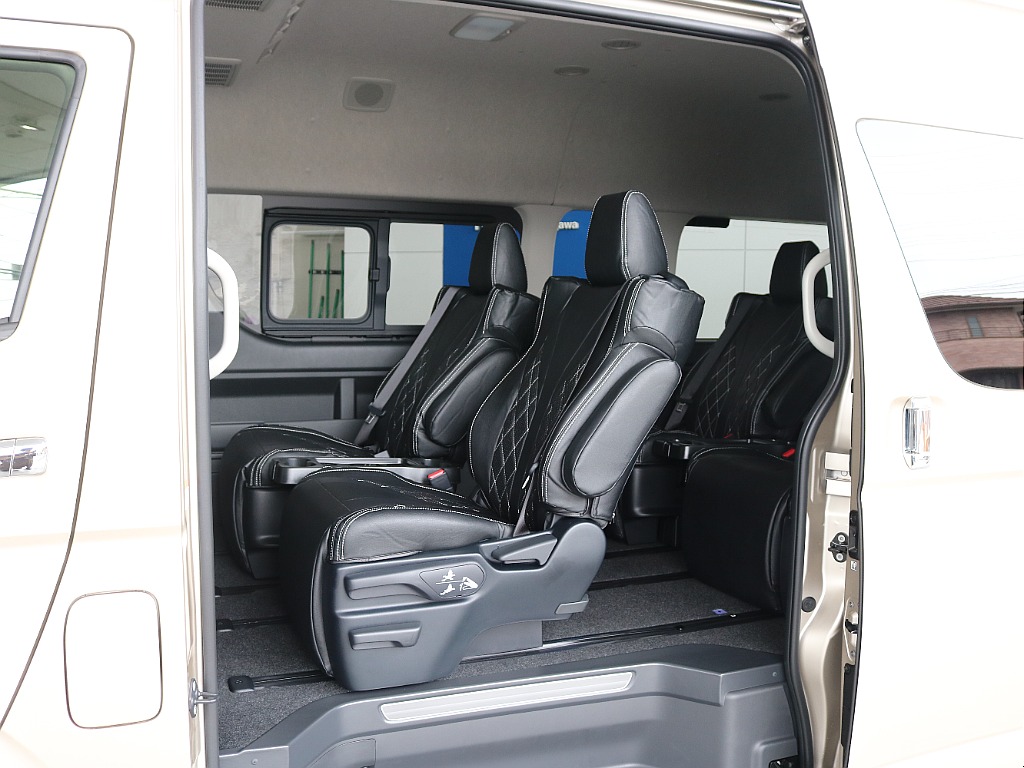 トヨタ&nbsp;ハイエース&nbsp;ワゴン2.7グランドCファインテックツアラー&nbsp;パーキングサポート&nbsp;埼玉県の詳細画像&nbsp;その3