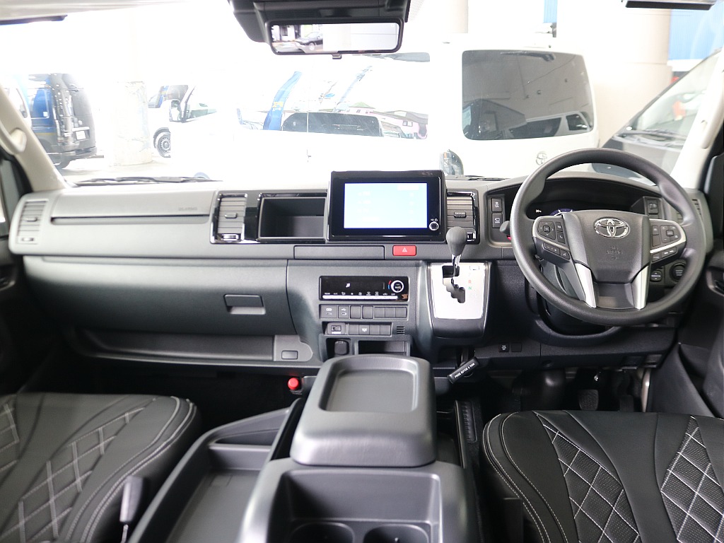 トヨタ&nbsp;ハイエース&nbsp;ワゴン2.7グランドCファインテックツアラー&nbsp;パーキングサポート&nbsp;埼玉県の詳細画像&nbsp;その4