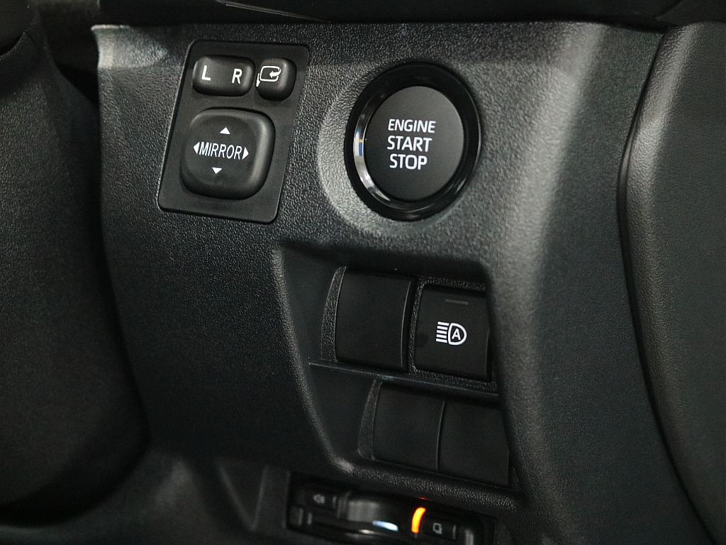 トヨタ&nbsp;ハイエースバン&nbsp;5ドアバン2.8ディーゼルT スーパーGLロング&nbsp;パーキングサポート PS無&nbsp;埼玉県の詳細画像&nbsp;その8