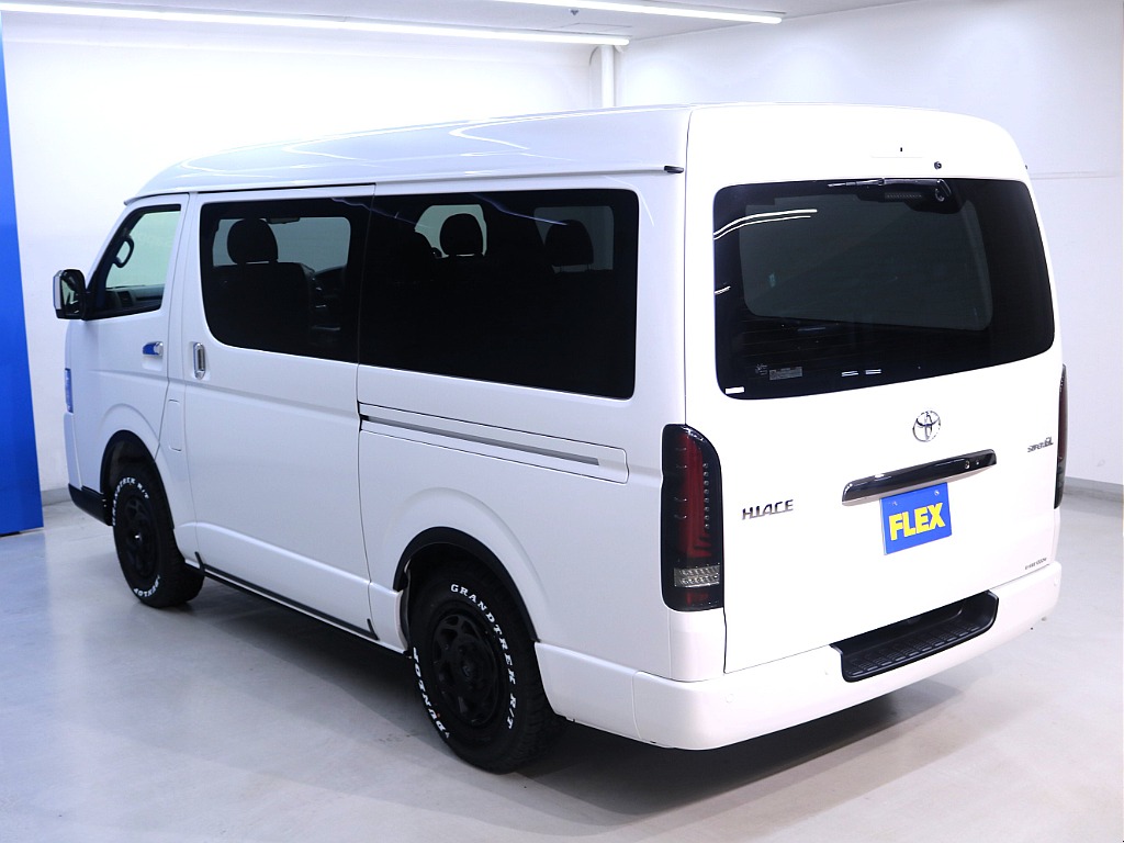 トヨタ&nbsp;ハイエースバン&nbsp;5D2.7スーパーGL DプライムⅡワイドL 4WD&nbsp;オフロードスタイルカスタム&nbsp;北海道の詳細画像&nbsp;その18
