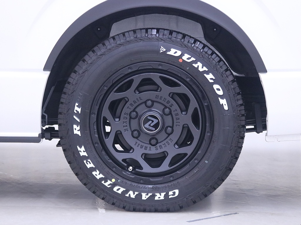 トヨタ&nbsp;ハイエースバン&nbsp;5D2.7スーパーGL DプライムⅡワイドL 4WD&nbsp;オフロードスタイルカスタム&nbsp;北海道の詳細画像&nbsp;その4