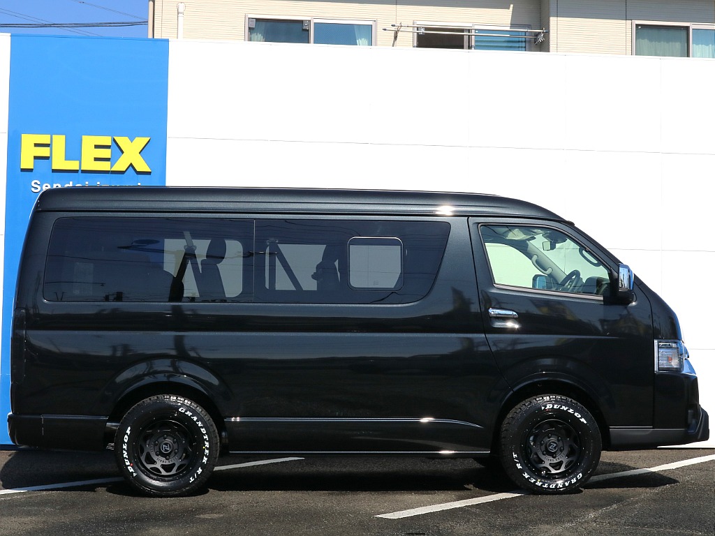 北海道から沖縄まで日本全国、遠方納車大歓迎です！現車確認が難しいお客様もご安心ください！お客様の目線に合わせ、お車のコンディション、装備品を細部までお伝えいたします！もちろん、ご自宅納車ＯＫです！