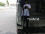 新車ワゴンＧＬ２７００ガソリン２ＷＤカスタム車両入庫！オリジナルフロントスポイラーオリジナルオーバーフェンダーオリジナル１７インチアルミナスカータイヤ１７インチオリジナルＬＥＤテールライト装着済み！！