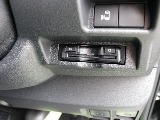 新車ワゴンＧＬ２７００ガソリン２ＷＤカスタム車両入庫！オリジナルフロントスポイラーオリジナルオーバーフェンダーオリジナル１７インチアルミナスカータイヤ１７インチオリジナルＬＥＤテールライト装着済み！！