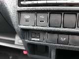 新車ワゴンＧＬ２７００ガソリン２ＷＤカスタム車両入庫！オリジナルフロントスポイラーオリジナルオーバーフェンダーオリジナル１７インチアルミナスカータイヤ１７インチオリジナルＬＥＤテールライト装着済み！！