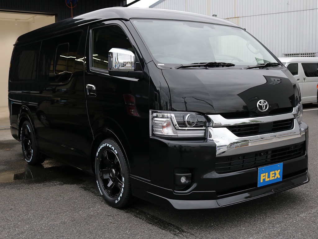 新車ワゴン２７００ガソリン2WDシートアレンジVer5施工済み！８インチディスプレイ装備！オリジナルパーツ多数装備！！新品オリジナル17インチアルミ新品ナスカータイヤ新品オリジナルLEDテール！！