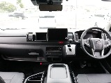 新車ワゴン２７００ガソリン2WDシートアレンジVer5施工済み！８インチディスプレイ装備！オリジナルパーツ多数装備！！新品オリジナル17インチアルミ新品ナスカータイヤ新品オリジナルLEDテール！！