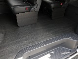 リア全面床張り施工済み！！