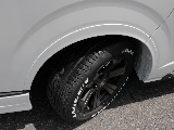 新車ワゴンＧＬ４ＷＤカスタム車両入庫！オリジナルフロントスポイラーオリジナルオーバーフェンダー１インチローダウンオリジナルＬＥＤテールライトリア全面床張り施工済みオリジナルスマートベットＫＩＴ装着済み