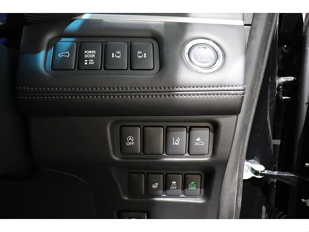 こちらのお車の問合せは【048-788-5823】まで！