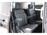 長距離でもゆったり座れるシートとなります！
