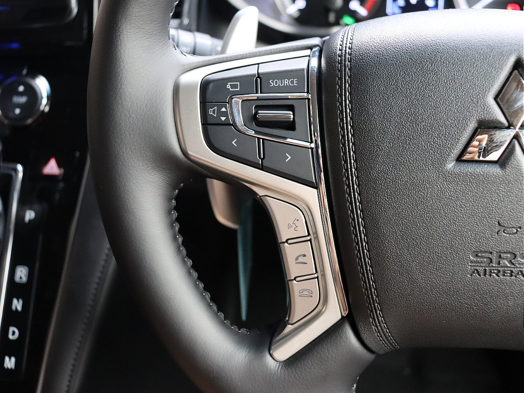 ステアリングスイッチ！