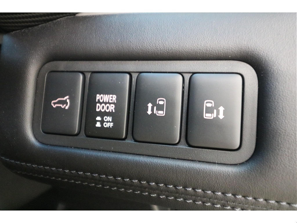 両側パワースライドドア☆パワーバックドア☆