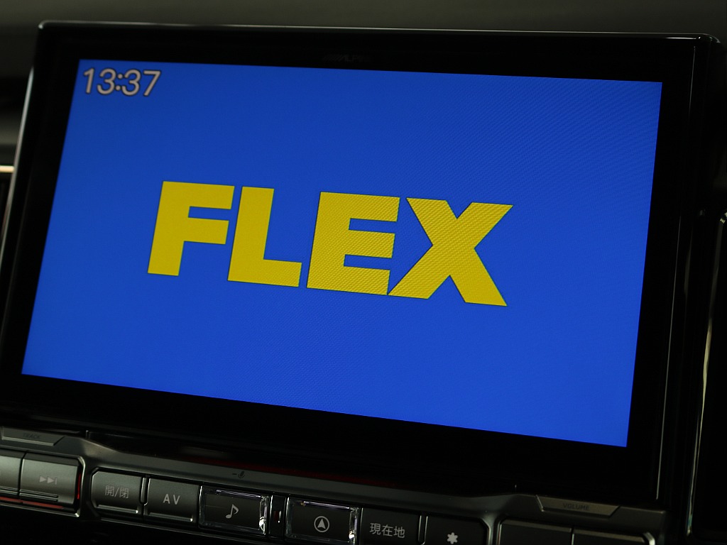 内外装、足回り、ナビと欲しい装備をパッケージングでコンプリートカスタム★もちろん追加カスタムもお任せください！どんなカスタムもお任せください！