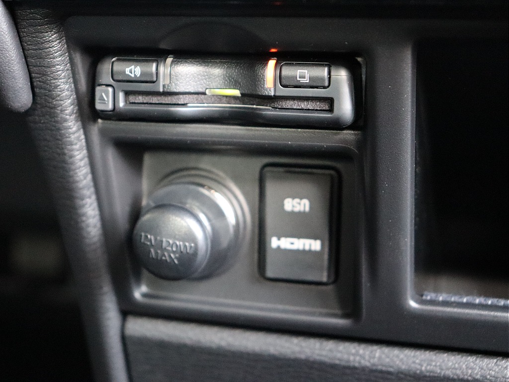 新品ALPINE製ETC2.0車載器装備！