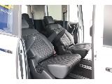 長距離でもゆったり座れるシート展開です☆