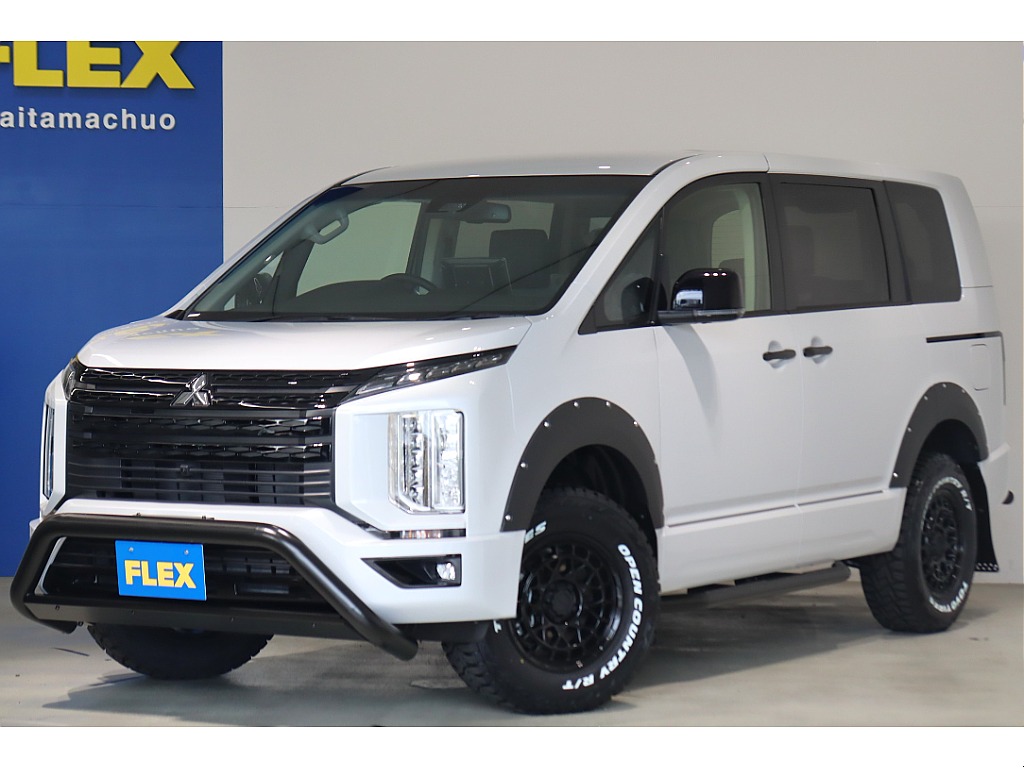 【新車入庫】デリカD:5　ブラックエディション　ディーゼル４WD　ジャオスカスタム　新作テールランプ　アルパインナビ/モニター！