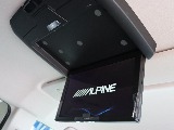 新品アルパイン12.8インチフリップダウンモニター装備済み！