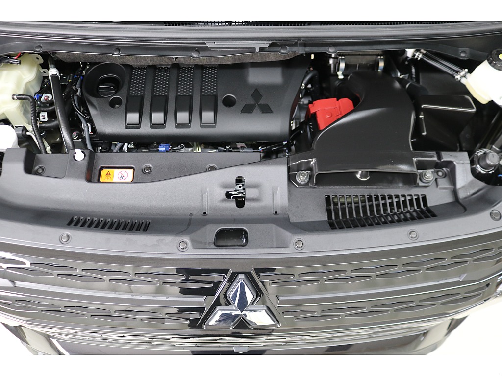 ２２００ＣＣクリーンディーゼルエンジン☆