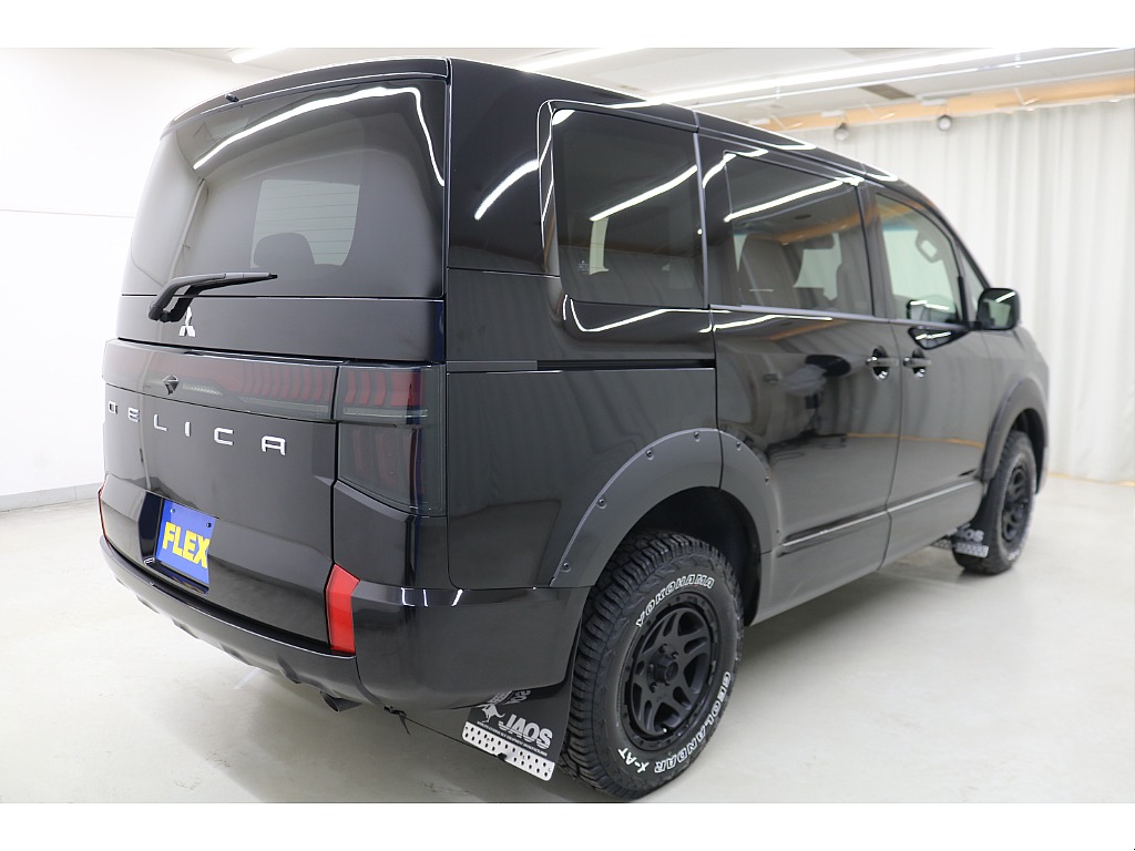 特別仕様車BLACK Ｅｄｉｔｉｏn☆専用装備多数☆クリーンディーゼル☆オリジナルＬＥＤテールランプ☆ＪＡＯＳフェンダーガーニッシュ☆