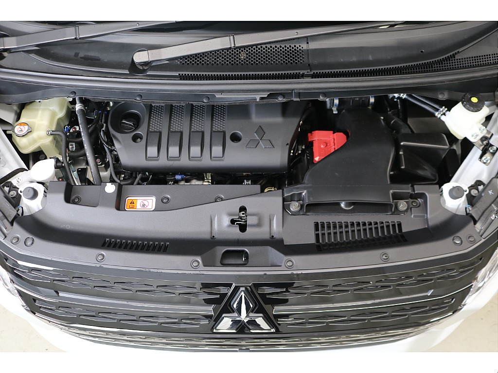 ２２００ＣＣクリーンディーゼルエンジン☆