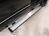 電動サイドステップ装備車！