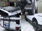 バスターズルーフラックも装備されております！