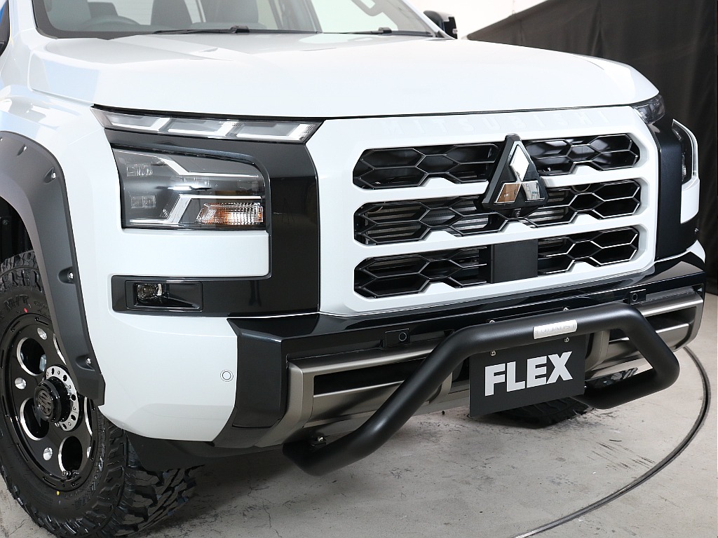 JAOSフロントブッシュバー装備！この1つアイテムが加わることでフェイスの印象が変わりますね♪