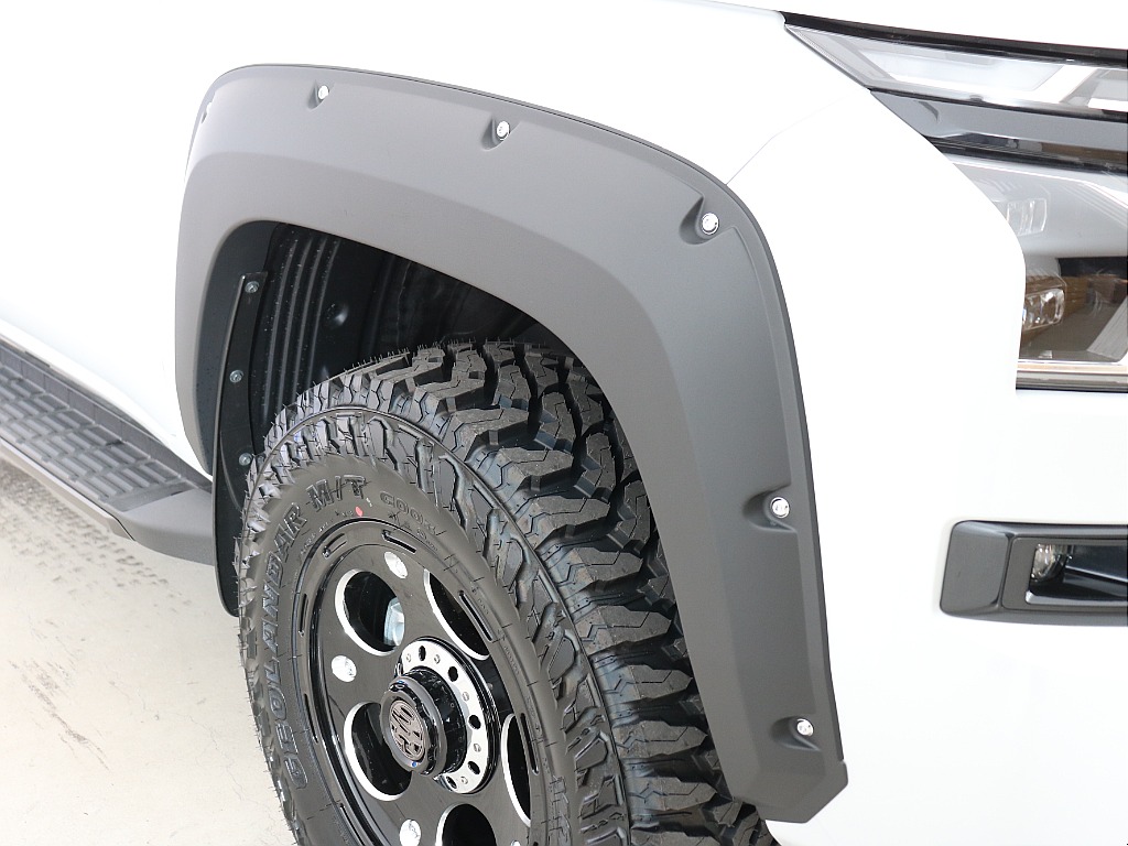 JAOSフェンダーガーニッシュをインストール！白に黒！相性が抜群すぎる♪