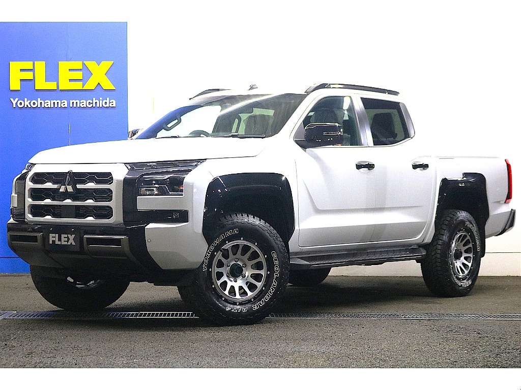 遂に登場！話題のピックアップトラック！三菱トライトン♪