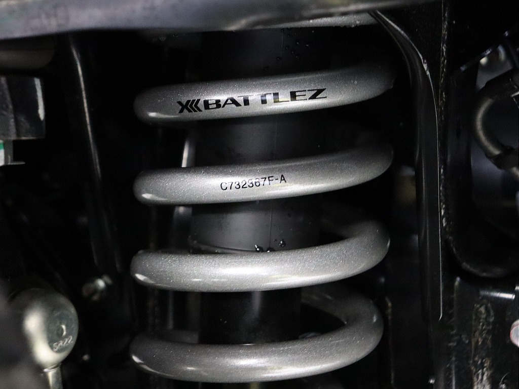 JAOS　BATTLEZ リフトアップスプリング装備！