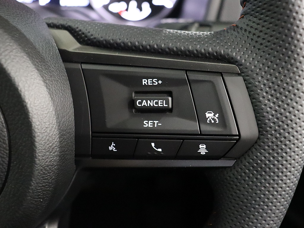 ステアリングスイッチ！