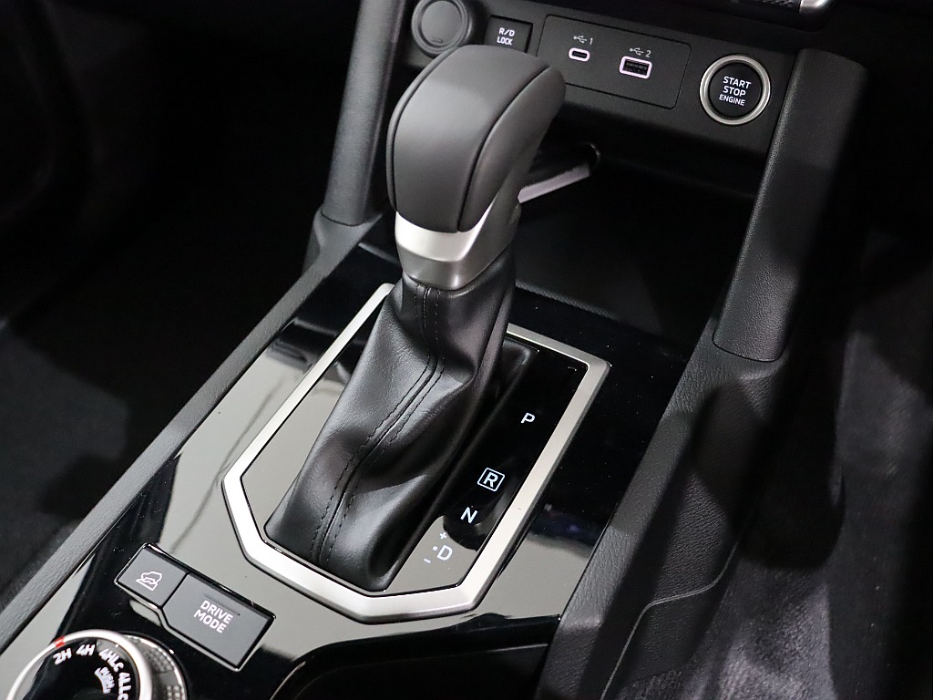 シフトノブ周り！