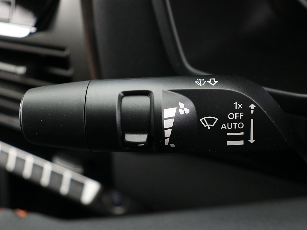 ワイパーレバースイッチ！