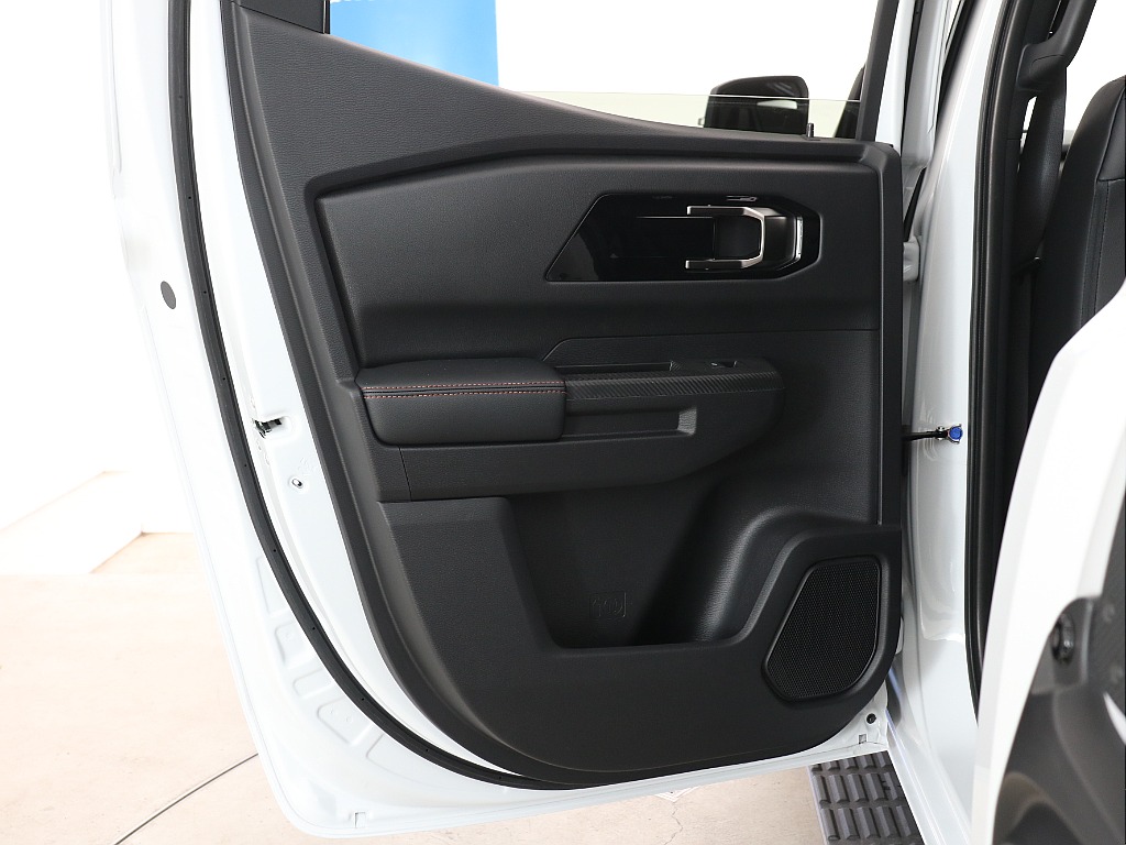 左後ろドアトリム！