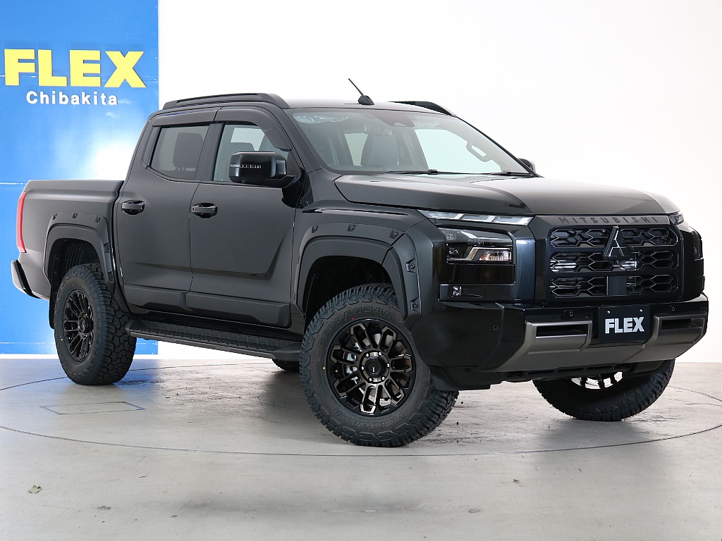 重厚感あるフェイスがピックアップトラックにピッタリです！