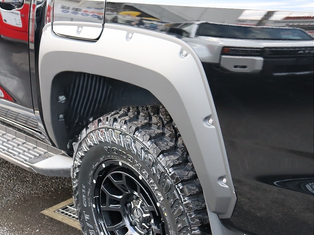 JAOS フェンダーガーニッシュ type-X マットブラック装備 ！